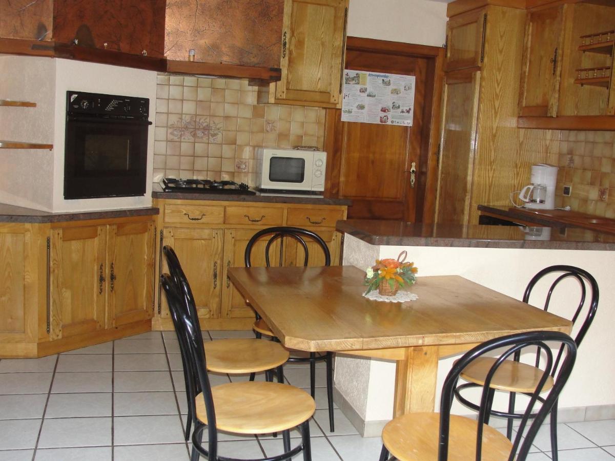 Les Gentianes Apartment